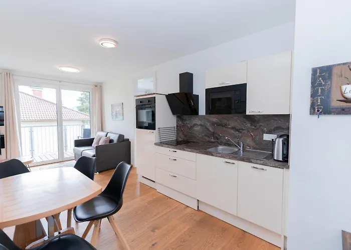 Modern With Private Balcony Near City Center *